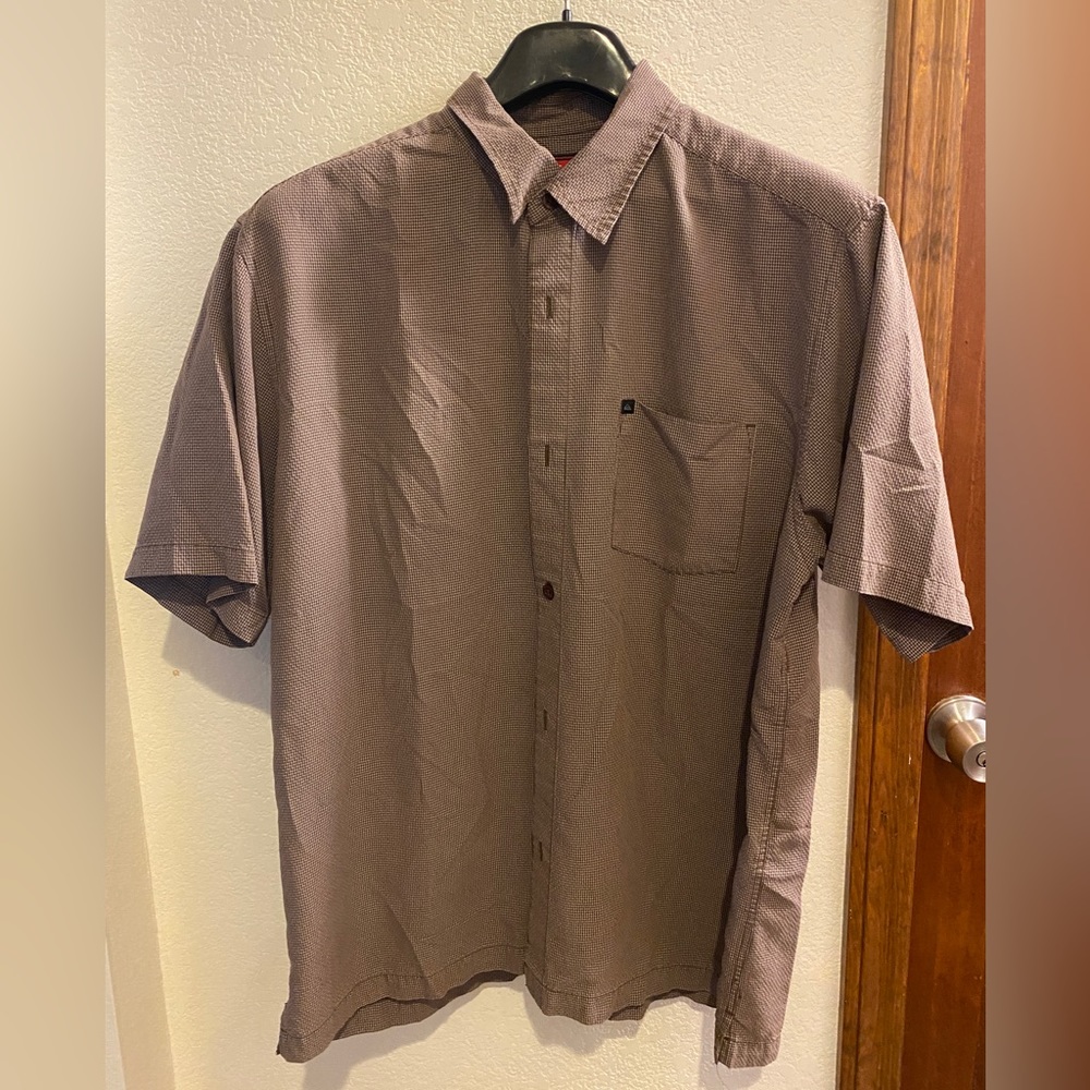 Quiksilver Shirt Mens Button Up Short Sleeve Collared Pocket Brown Check